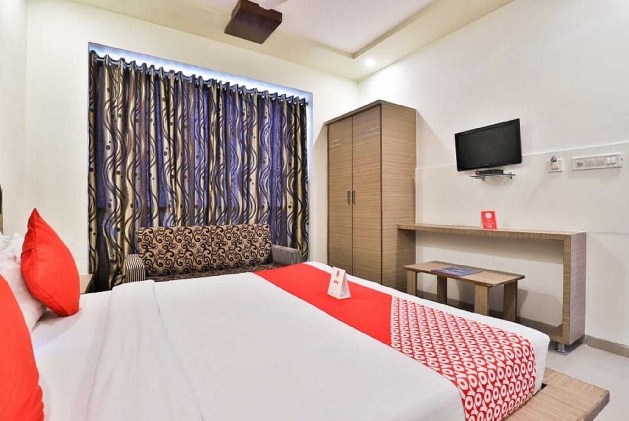 גנדהינאגר Hotel The Grand Pritam מראה חיצוני תמונה